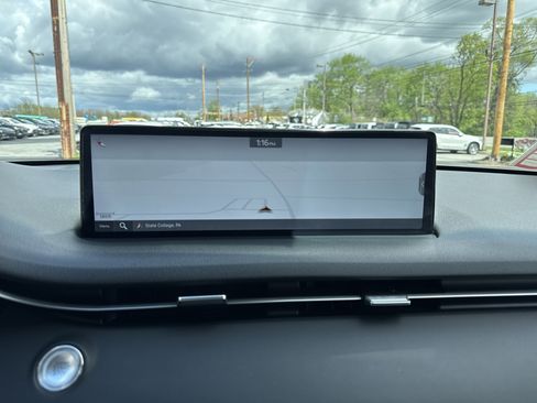 Used 2025 Genesis GV70 2.5T image 27