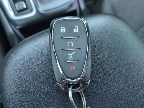 Used 2023 Chevrolet Equinox LT image 27