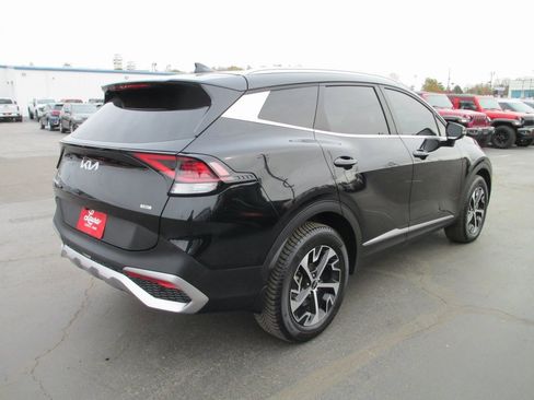 Used 2023 Kia Sportage EX image 5