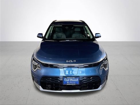 Certified 2023 Kia Niro Wind FWD image 3