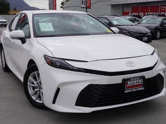 Used 2025 Toyota Camry LE FWD video 2