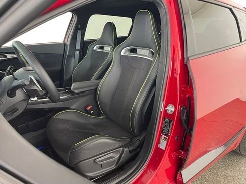 Used 2023 Kia EV6 GT AWD/4WD image 33