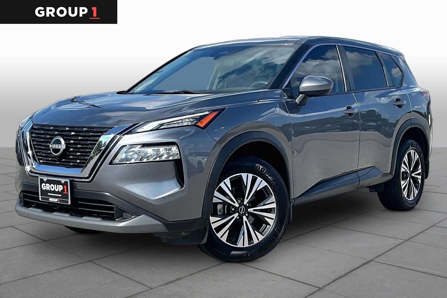 Used 2023 Nissan Rogue SV FWD image 1