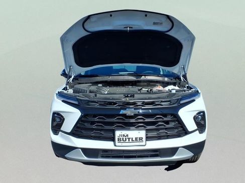 New 2026 Chevrolet Blazer LT w/ Midnight/Sport Edition image 23