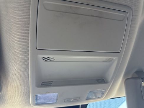 Used 2020 Ford Ranger XLT w/ Equipment Group 301A Mid image 16