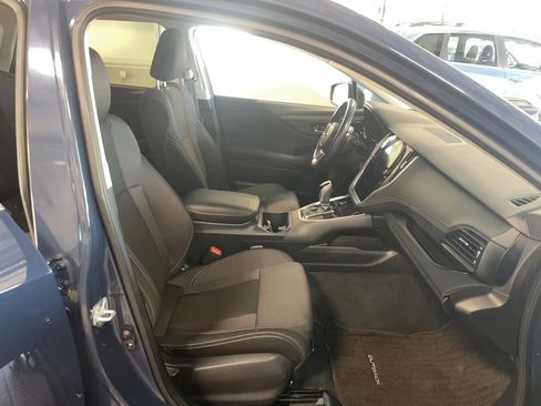 Used 2023 Subaru Outback Premium image 18