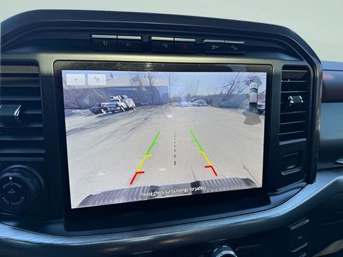 Used 2022 Ford F150 Lariat w/ Equipment Group 502A High AWD/4WD image 11