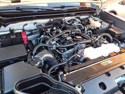 Certified 2024 Toyota Tacoma SR image 25