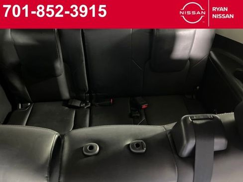 Certified 2024 Nissan Armada SV image 32