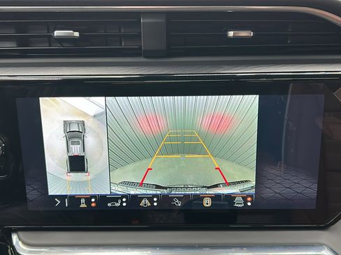 Used 2025 GMC Sierra 1500 Denali Ultimate image 22