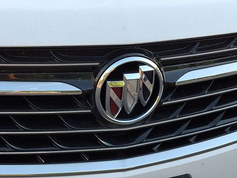 Used 2022 Buick Envision Preferred FWD image 8