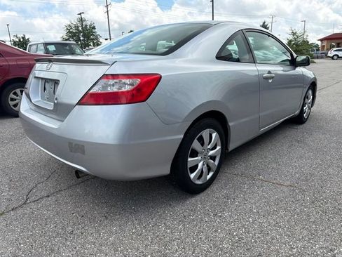 Used 2010 Honda Civic LX image 6