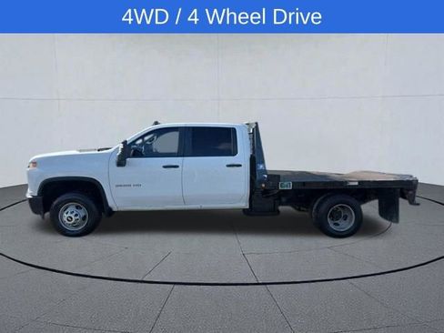 Used 2021 Chevrolet Silverado 3500 W/T w/ WT Convenience Package AWD/4WD image 2