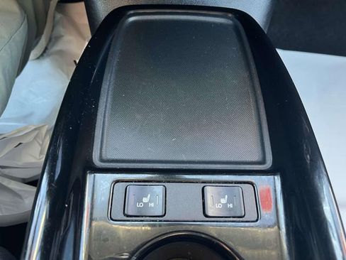 Certified 2022 Toyota Prius Prime LE image 29