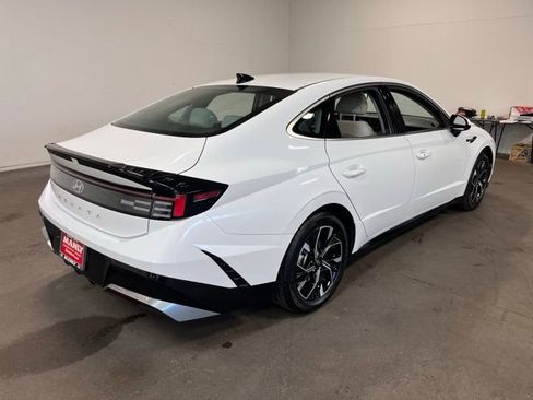 Used 2024 Hyundai Sonata SEL image 5