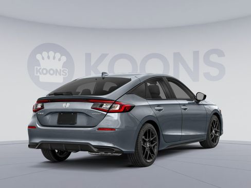 Used 2023 Honda Civic Sport image 2