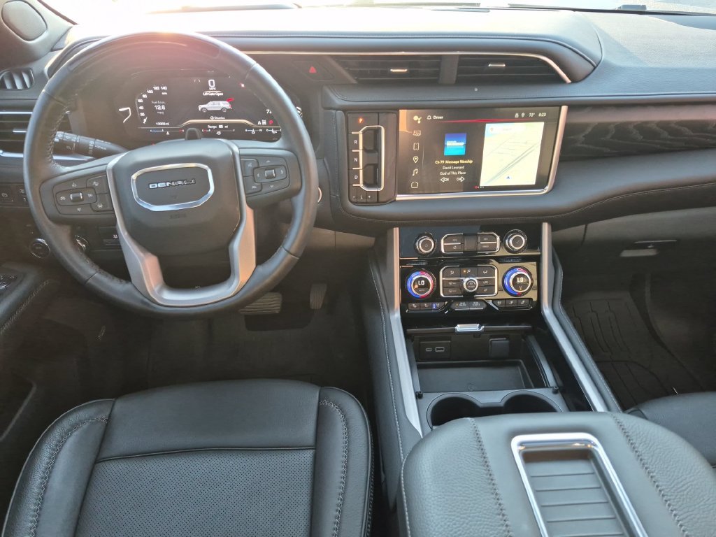 Used 2024 GMC Yukon Denali w/ Denali Reserve Package AWD/4WD image 28