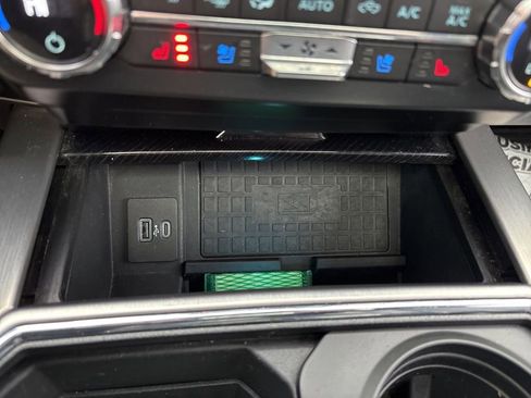 Used 2022 Ford F350 Platinum image 15