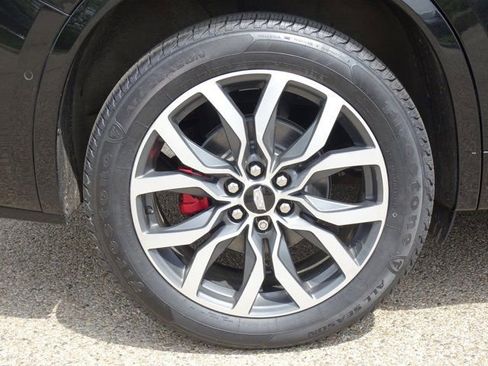 Used 2022 Cadillac XT6 Sport w/ Platinum Package AWD/4WD image 29