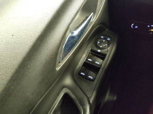 Used 2020 Chevrolet Equinox LT FWD image 27