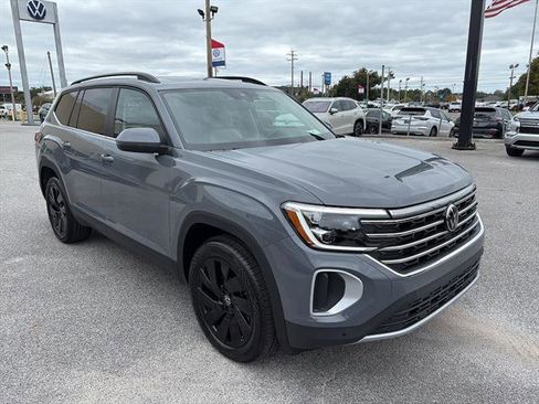 New 2026 Volkswagen Atlas SE FWD image 7