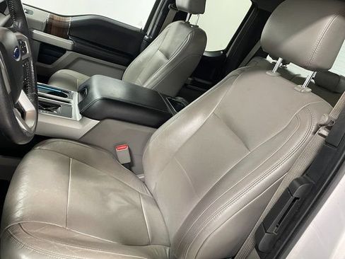 Used 2015 Ford F150 Lariat w/ Equipment Group 502A Luxury AWD/4WD image 12