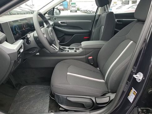 New 2025 Hyundai Sonata SE image 14