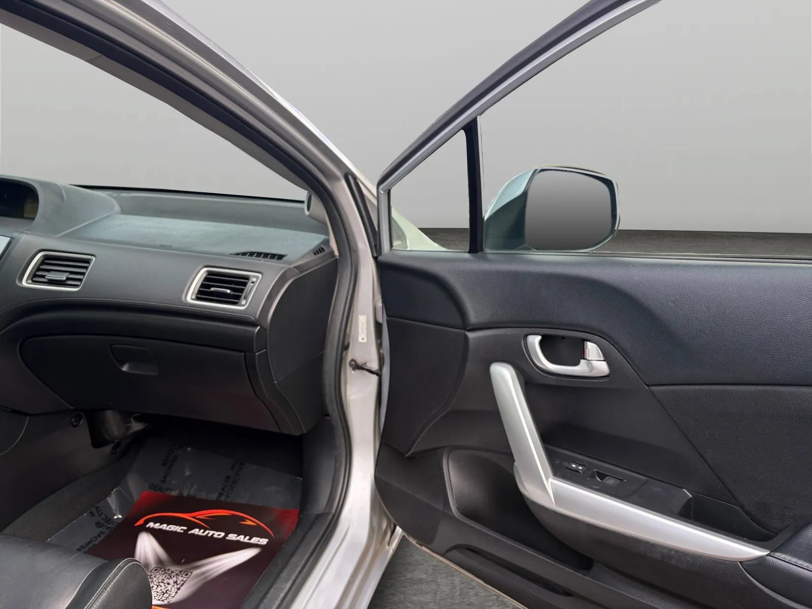 Used 2013 Honda Civic EX-L image 18