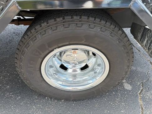 Used 2013 RAM 3500 Tradesman w/ Chrome Appearance Group AWD/4WD image 18