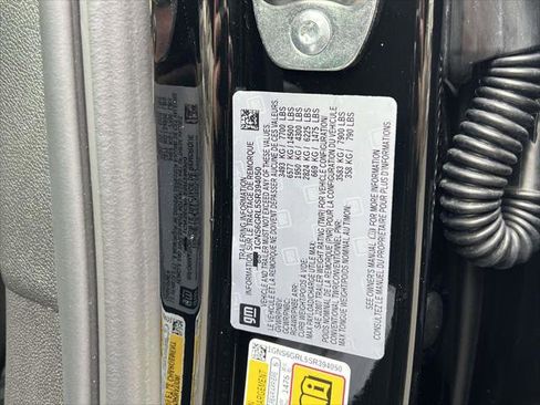 Used 2025 Chevrolet Suburban High Country w/ Sun And Tow Package image 18