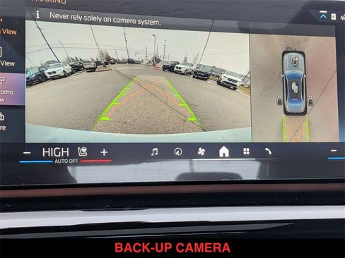 New 2026 BMW 530i xDrive w/ M Sport Package image 23