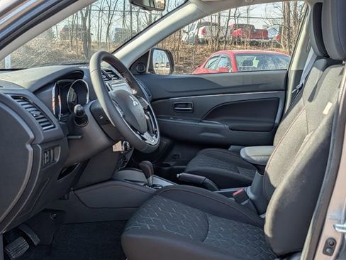 New 2026 Mitsubishi Outlander Sport LE AWD/4WD image 5