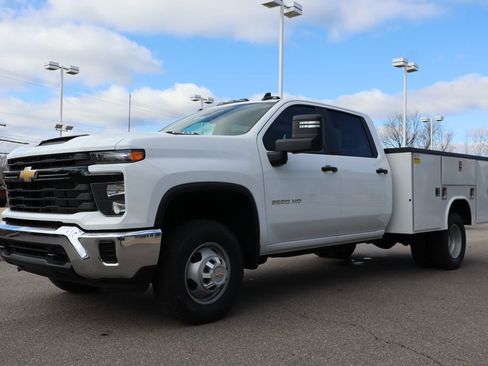 New 2026 Chevrolet Silverado 3500 W/T w/ WT Convenience Package AWD/4WD image 8