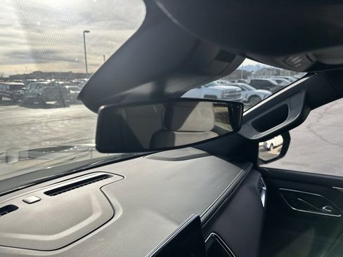 Certified 2023 GMC Yukon SLE image 16