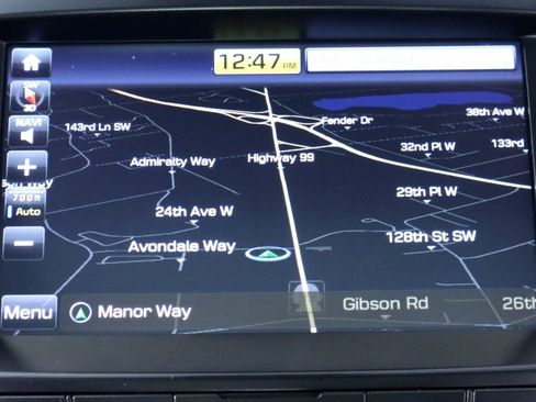 Used 2018 Hyundai Santa Fe SE w/ Cargo Package image 19