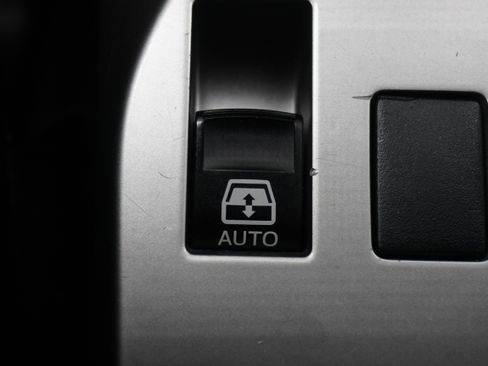 Used 2016 Toyota 4Runner SR5 image 22