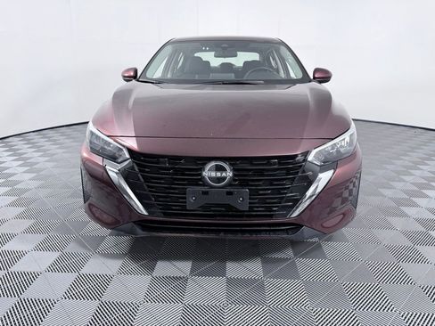 Used 2024 Nissan Sentra SV image 3