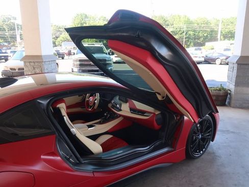 Used 2017 BMW i8 AWD/4WD image 41