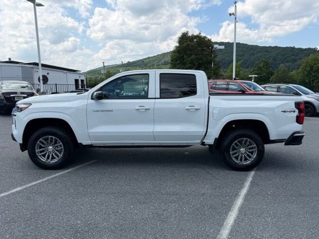 New 2026 Chevrolet Colorado LT w/ LT Convenience Package AWD/4WD image 10