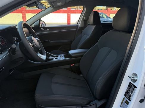 Used 2022 Kia K5 LXS image 25