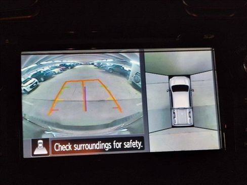 Used 2018 Nissan Titan Platinum Reserve w/ Platinum Utility Package RWD image 15