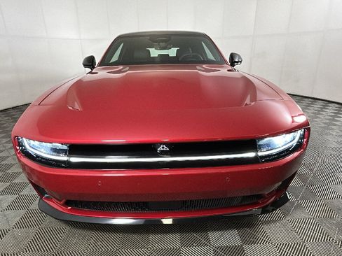 Used 2024 Dodge Charger Daytona R/T w/ Plus Group AWD/4WD image 7