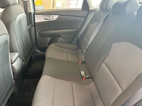 Certified 2023 Kia Forte LXS FWD image 25