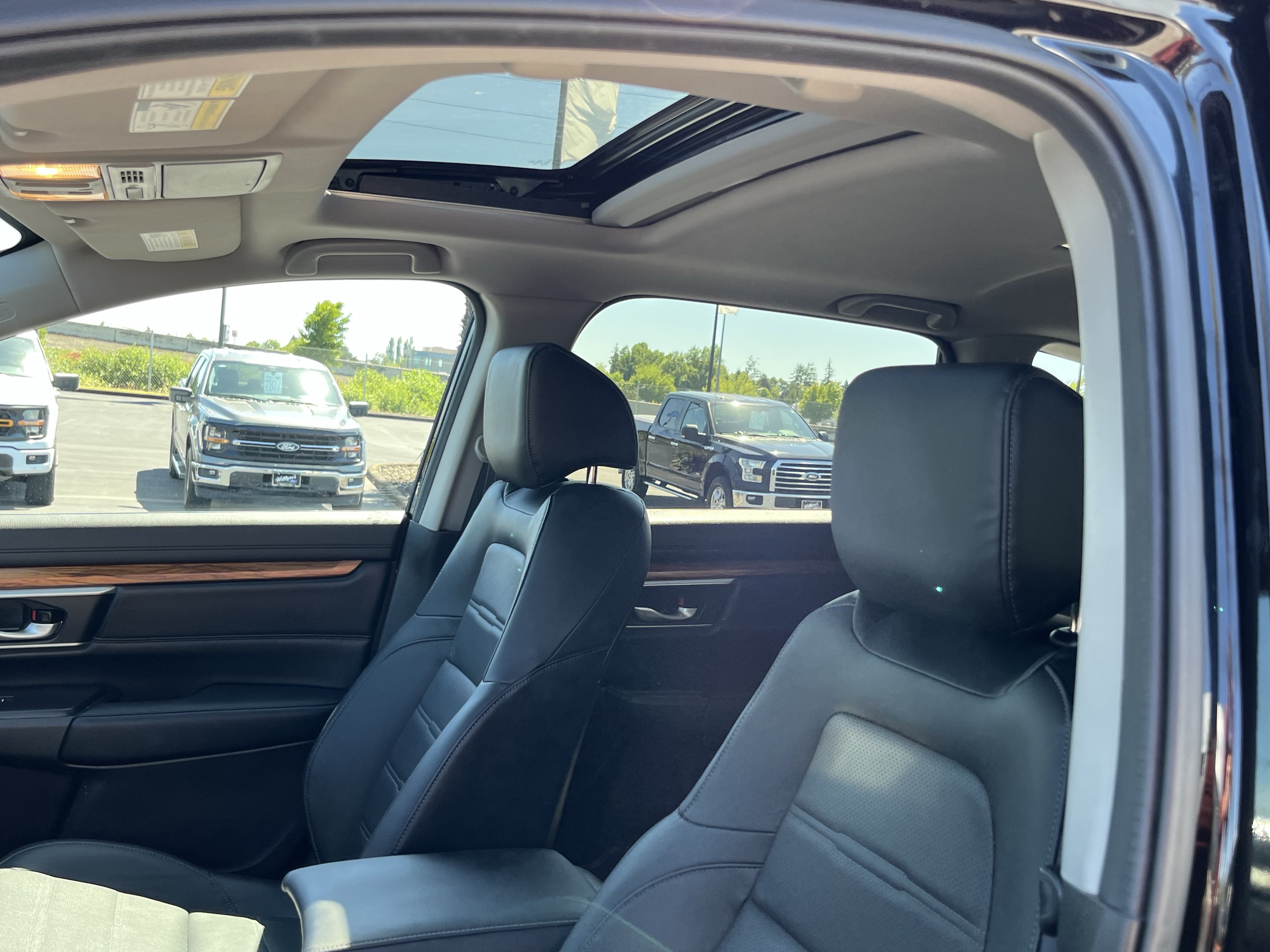 Used 2022 Honda CR-V Touring image 15