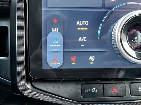 Used 2023 Ford Expedition Max Platinum image 21