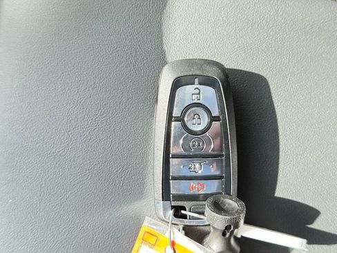 New 2026 Ford Explorer Active w/ Active Comfort Package image 20