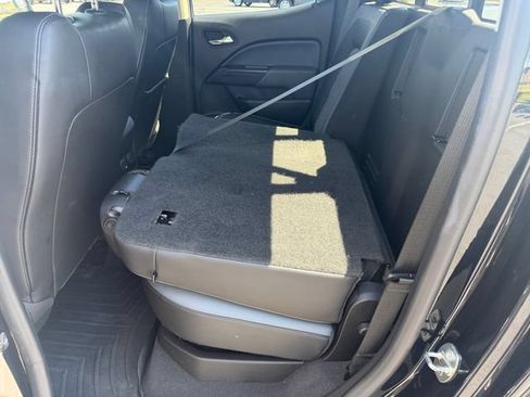 Used 2019 Chevrolet Colorado Z71 AWD/4WD image 28