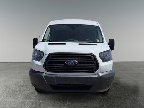 Used 2018 Ford Transit 250 148 Medium Roof RWD image 10