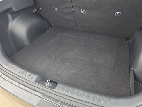 Certified 2023 Kia Niro EX Touring FWD image 34