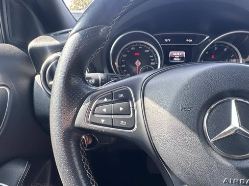 Used 2018 Mercedes-Benz GLA 250 image 9